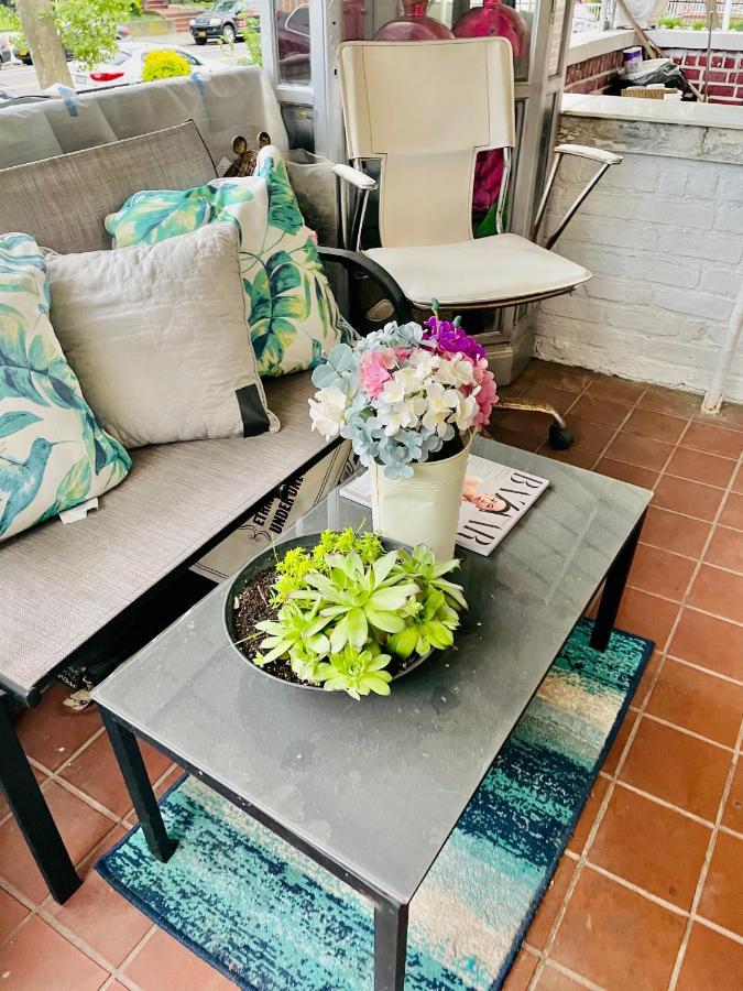 Lga Airport 3 Mins, 3 Bedroom Duplex House, Parking And Private Backyard, 9Mins Subway! 纽约 外观 照片